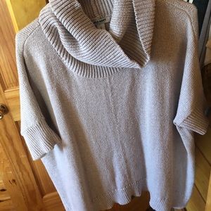 Cowl neck short sleeve sweater